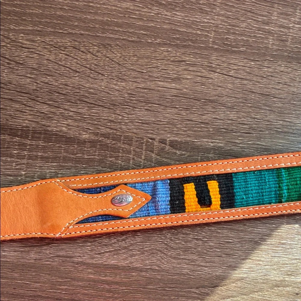 Women’s Vintage Circle Y of Yoakum Multi Color Belt Size 28